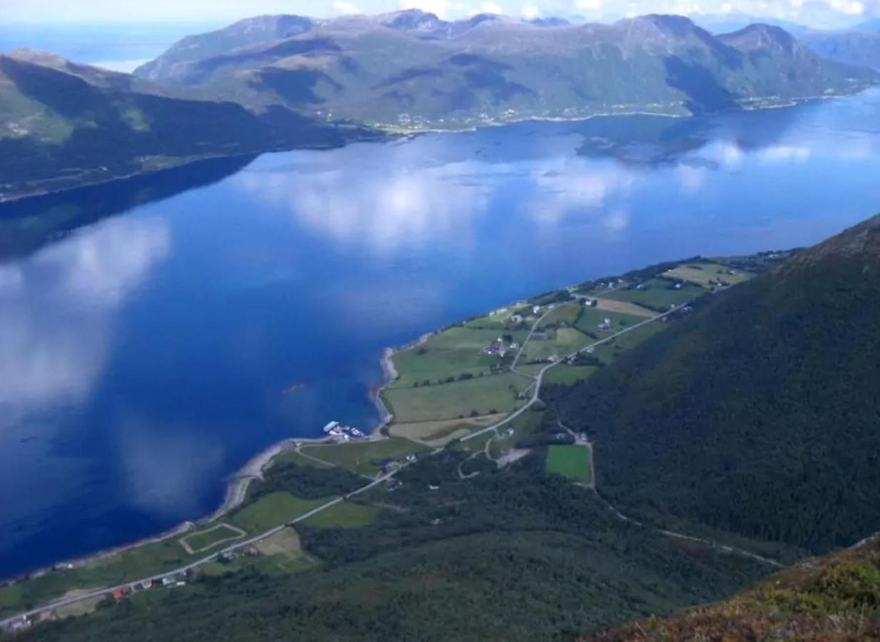 Villa Rekdal Vestnes Esterno foto