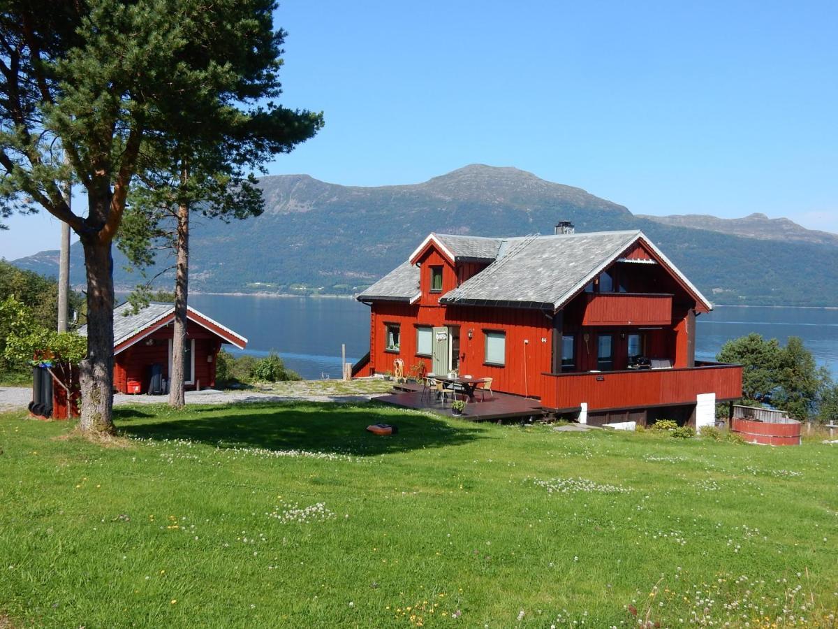 Villa Rekdal Vestnes Esterno foto